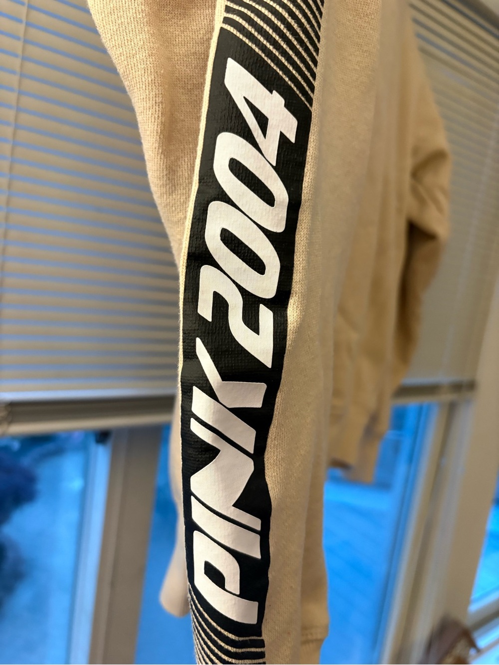 PINK Victoria's Secret Cream Crewneck Sweatshirt with Small Logo - Picture 2 of 6